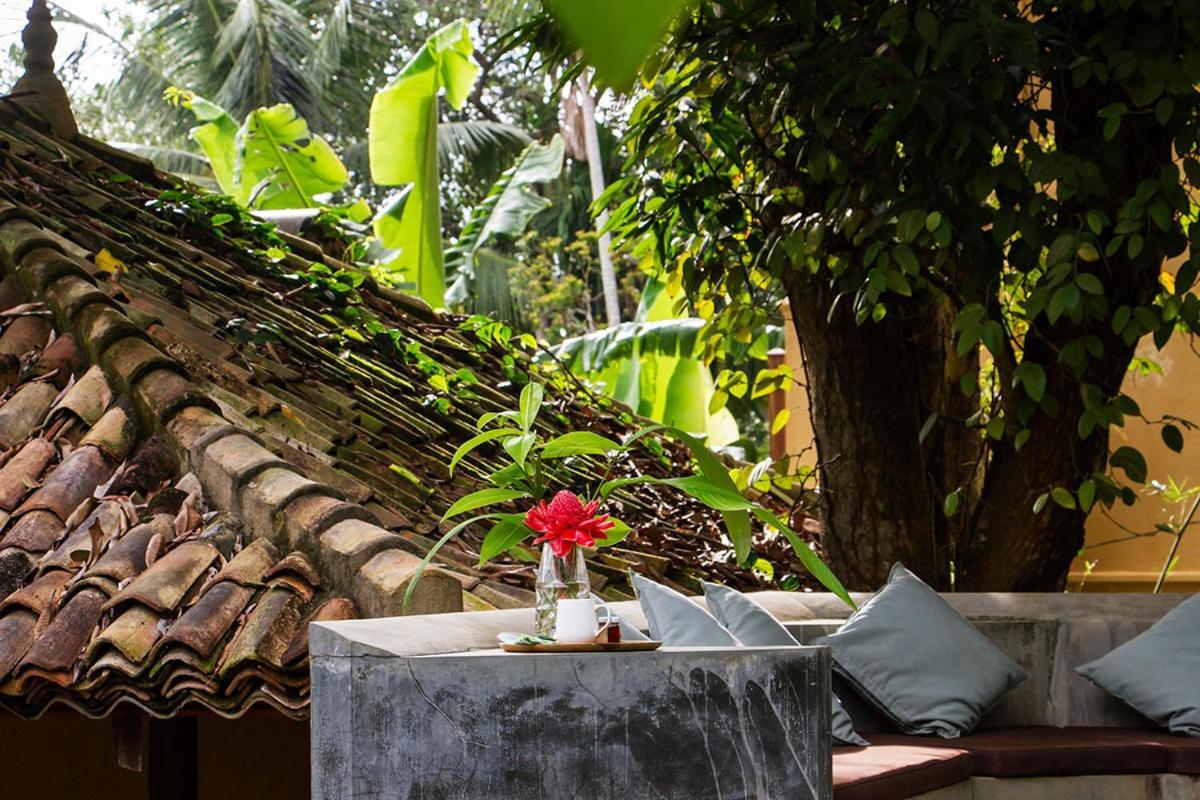 Bed and Breakfast Sri Yoga Shala Unawatuna Exterior foto